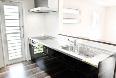 キッチン　調理器具　レンジフード・IH