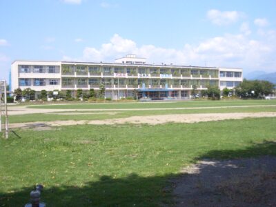 甲斐市立竜王南小学校