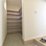 山梨県甲府市増坪町C7号棟のシューズクローク