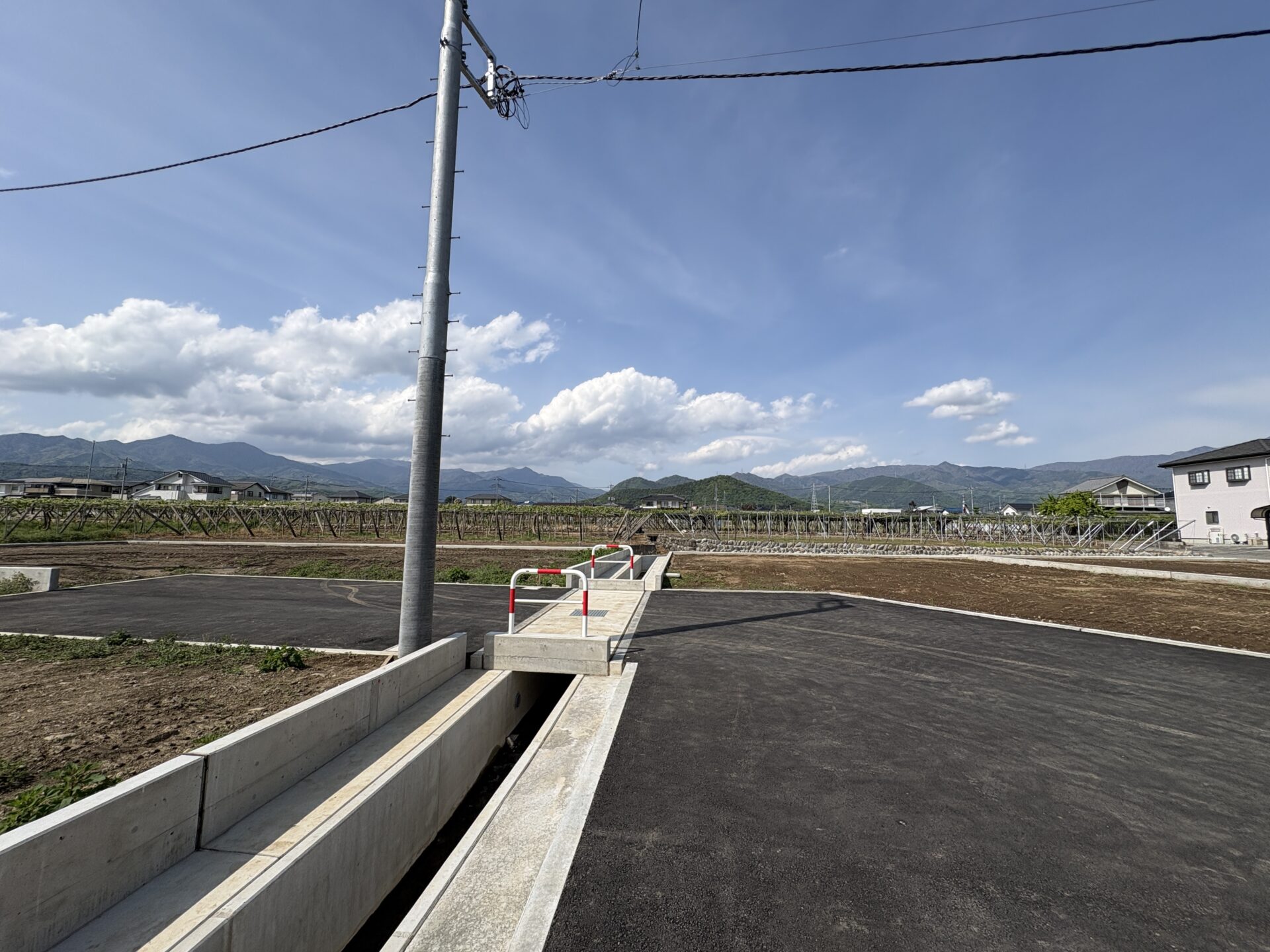山梨県甲州市塩山下塩後B（分譲地：全4区画）の現地写真