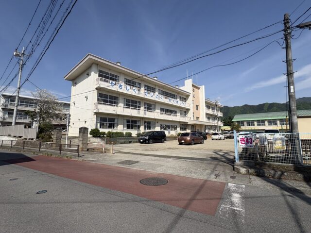 甲州市立塩山南小学校