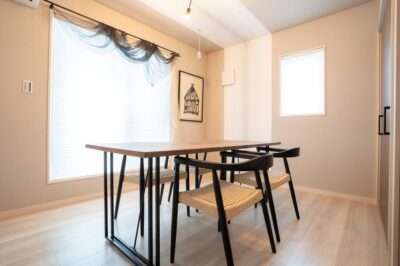 山梨県富士吉田市小明見A9号棟（街かどモデル）の洋室