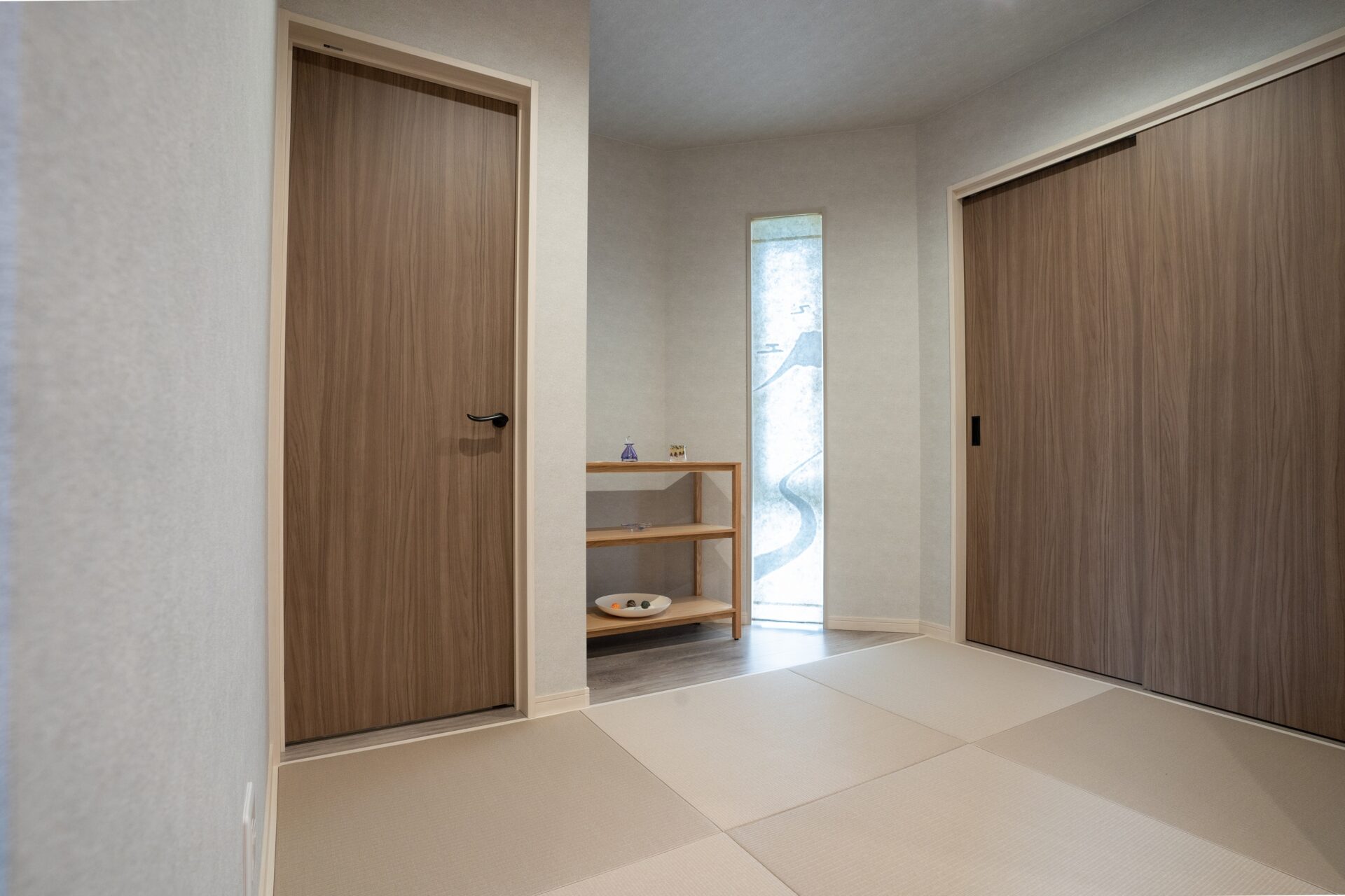 山梨県富士吉田市小明見A9号棟（街かどモデル）の畳コーナー