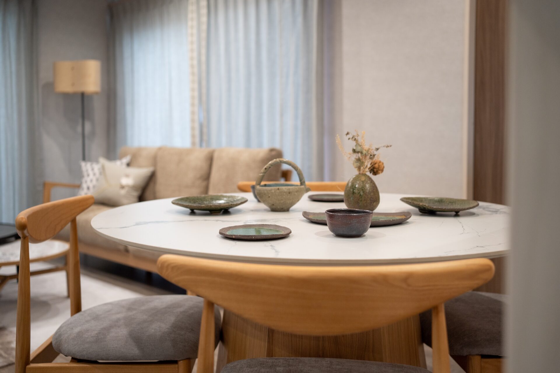 山梨県富士吉田市小明見A9号棟（街かどモデル）のダイニング