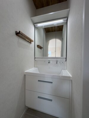 西甲府住宅ROOM TOUR #41　洗面