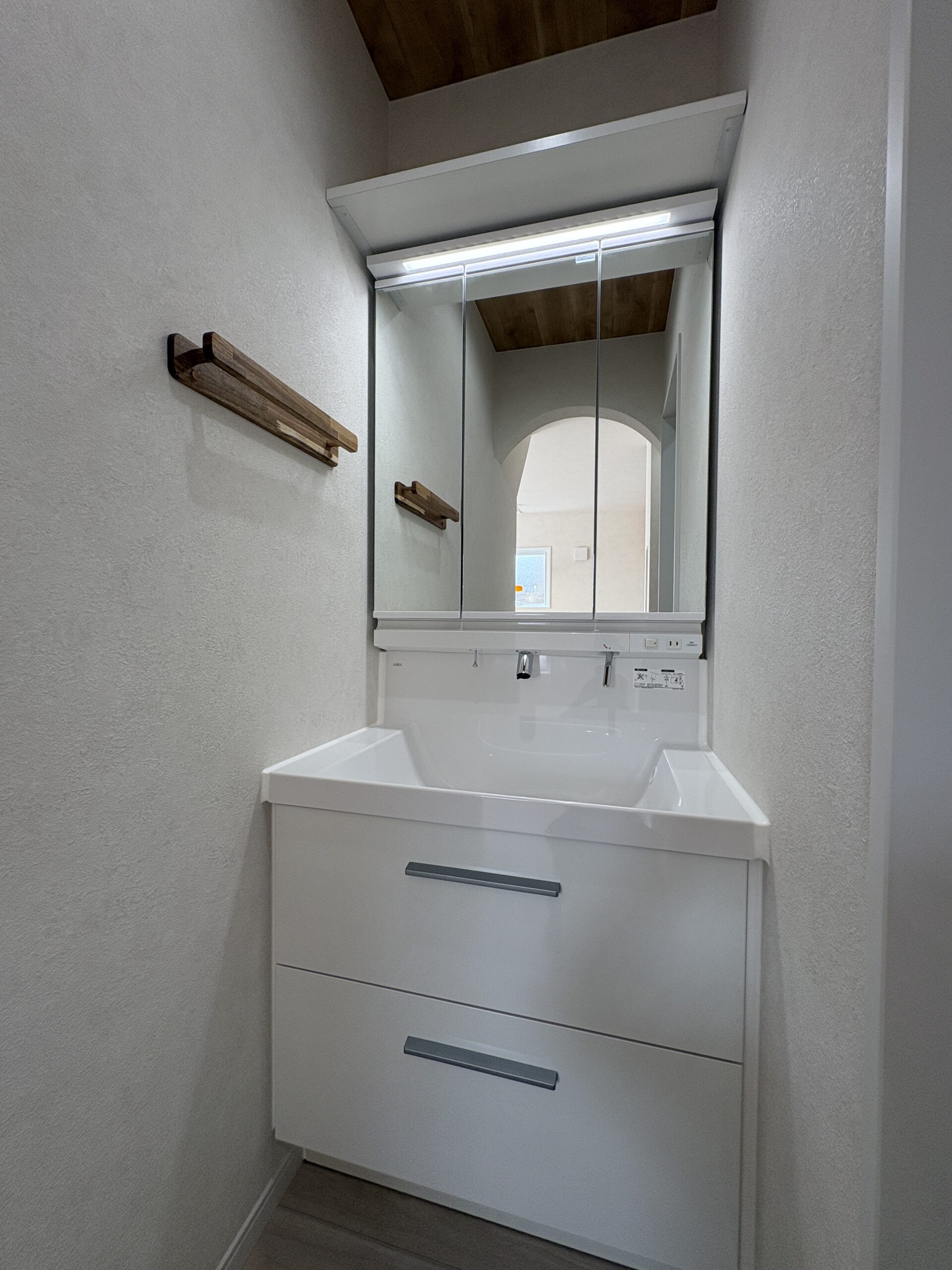 西甲府住宅ROOM TOUR #41　洗面