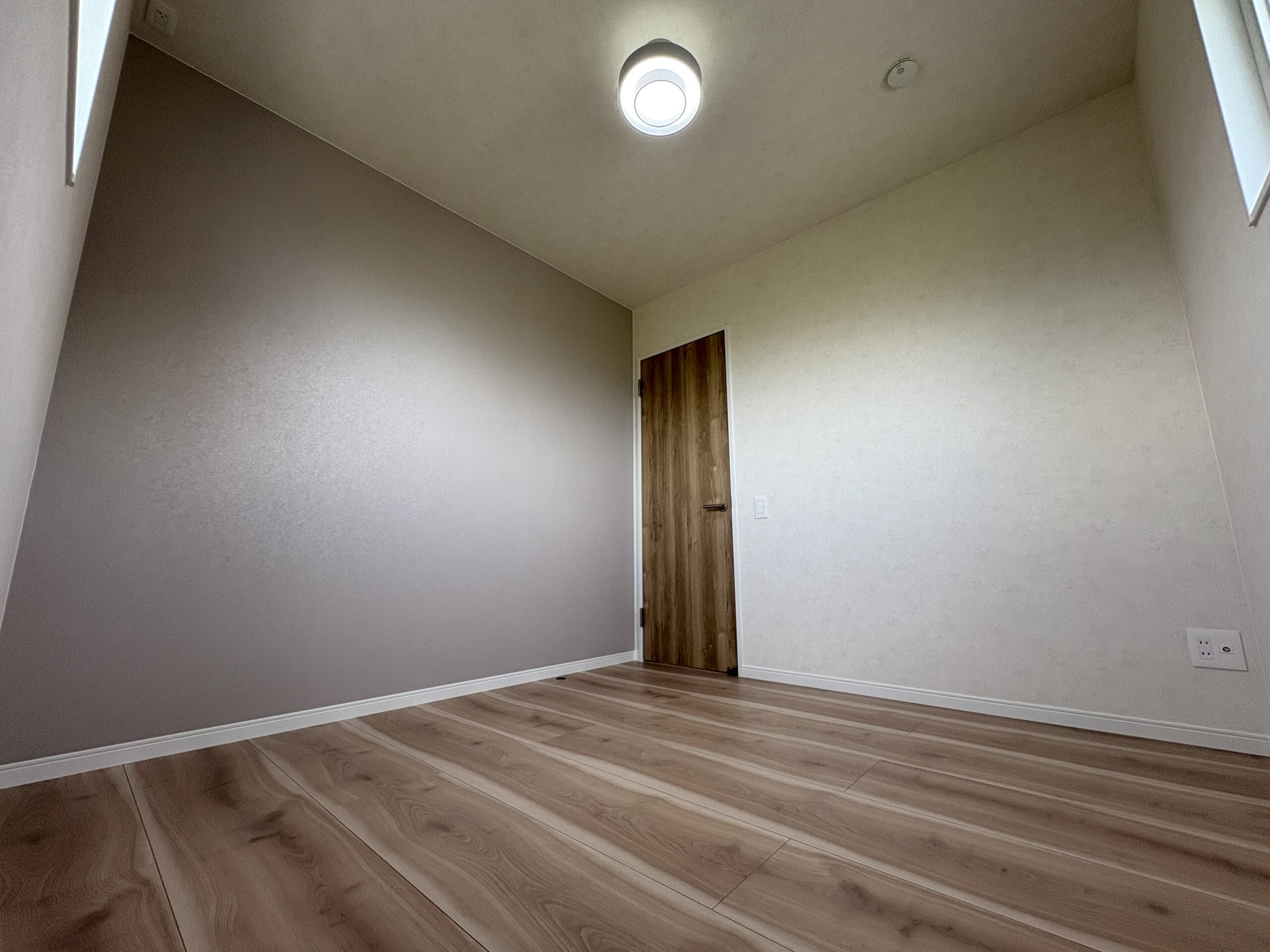 西甲府住宅ROOM TOUR #41　洋室-2