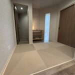 山梨県富士吉田市小明見A9号棟（街かどモデル）の畳コーナー