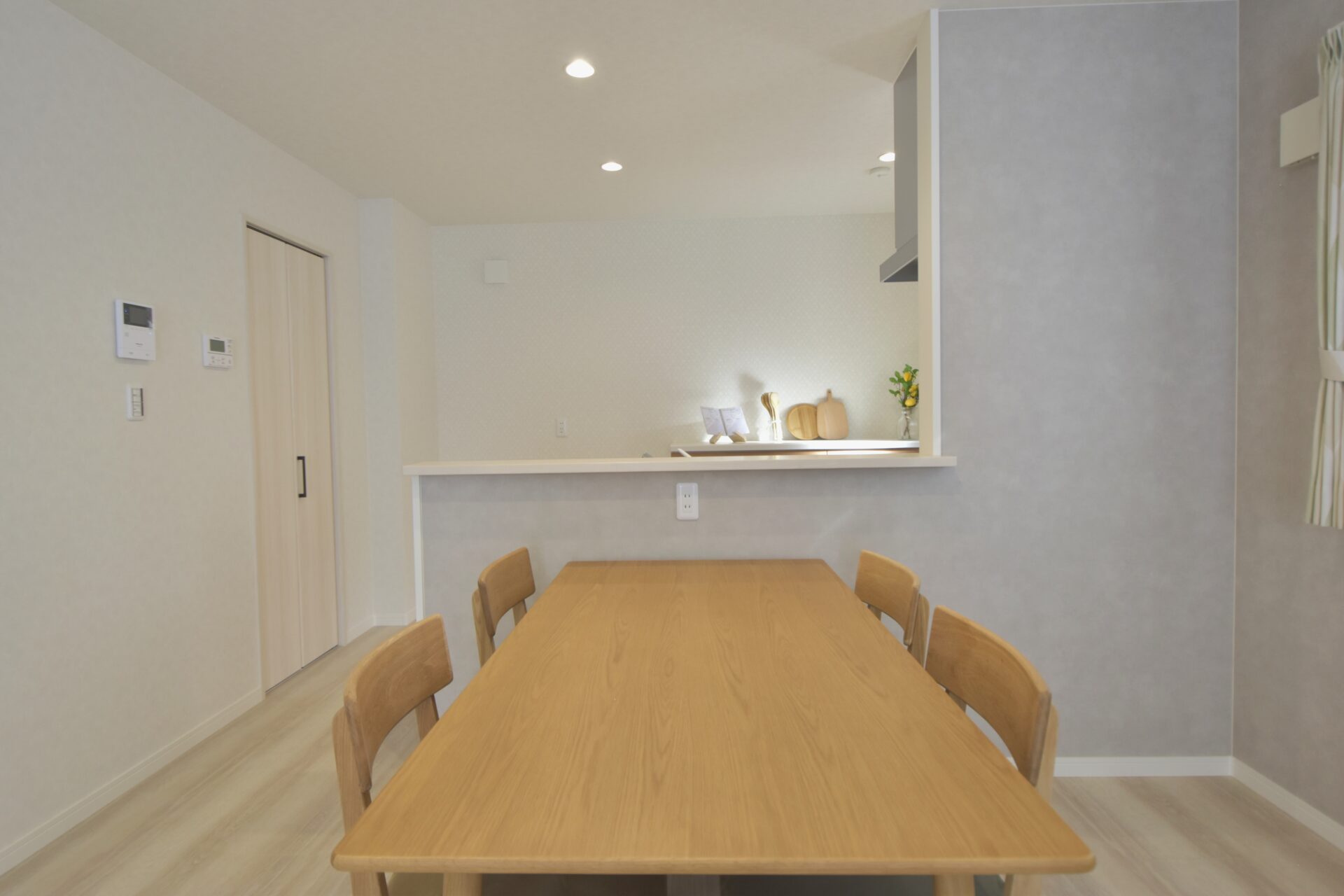 山梨県甲斐市下今井F12号棟のダイニング