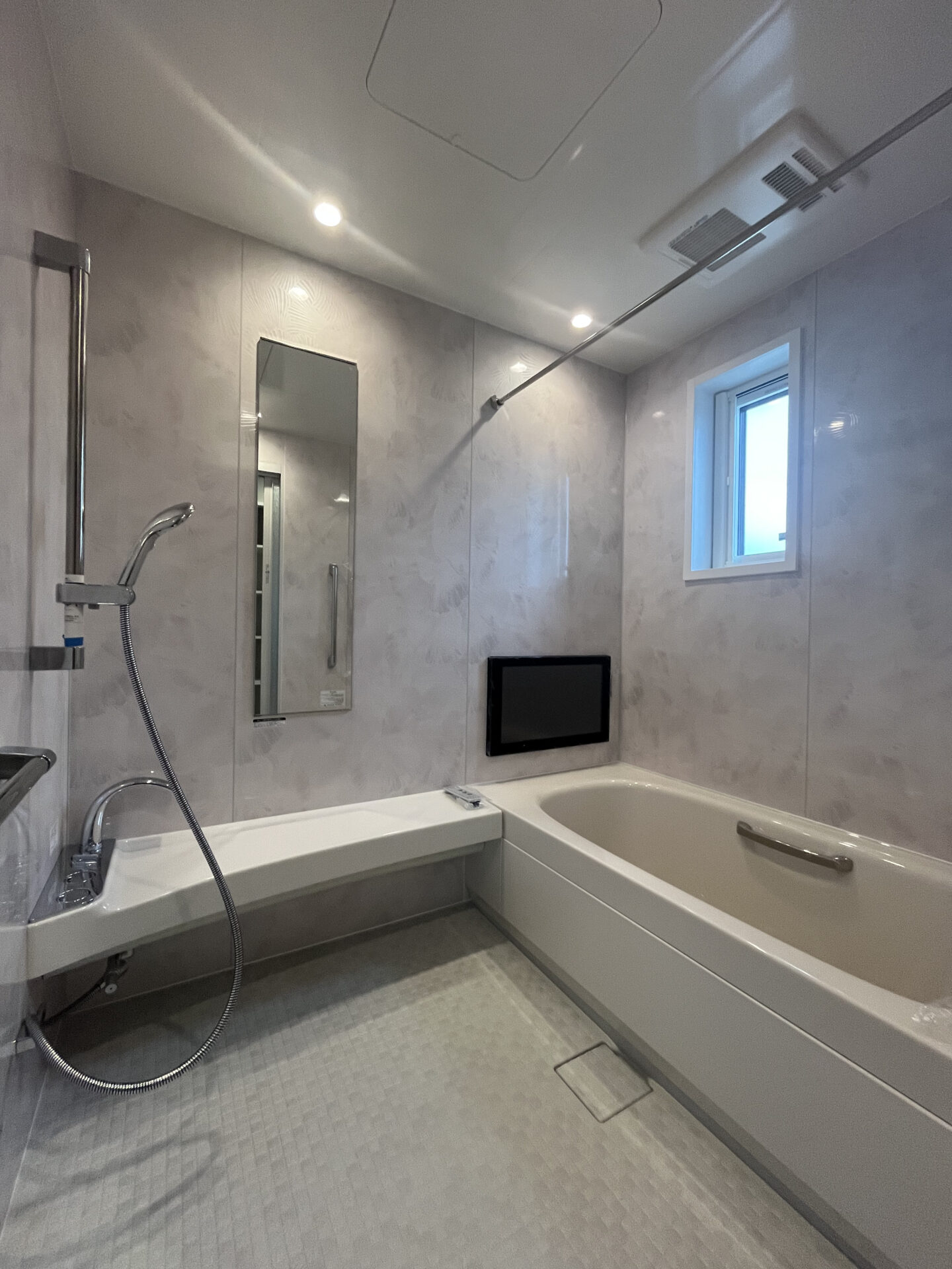 西甲府住宅ROOM TOUR #36　浴室