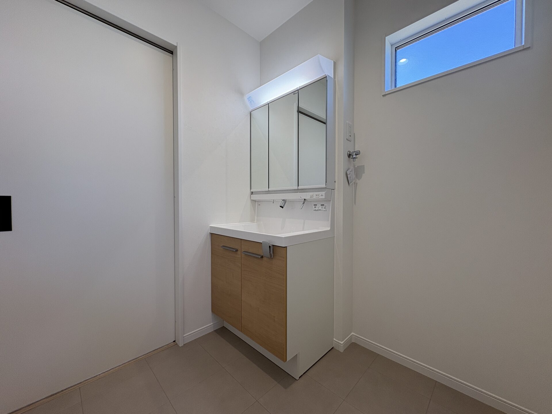 西甲府住宅ROOM TOUR #45　洗面脱衣室