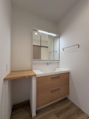 西甲府住宅ROOM TOUR #46　洗面