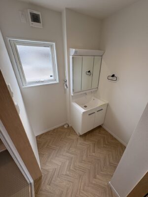 西甲府住宅ROOM TOUR #27　洗面脱衣室