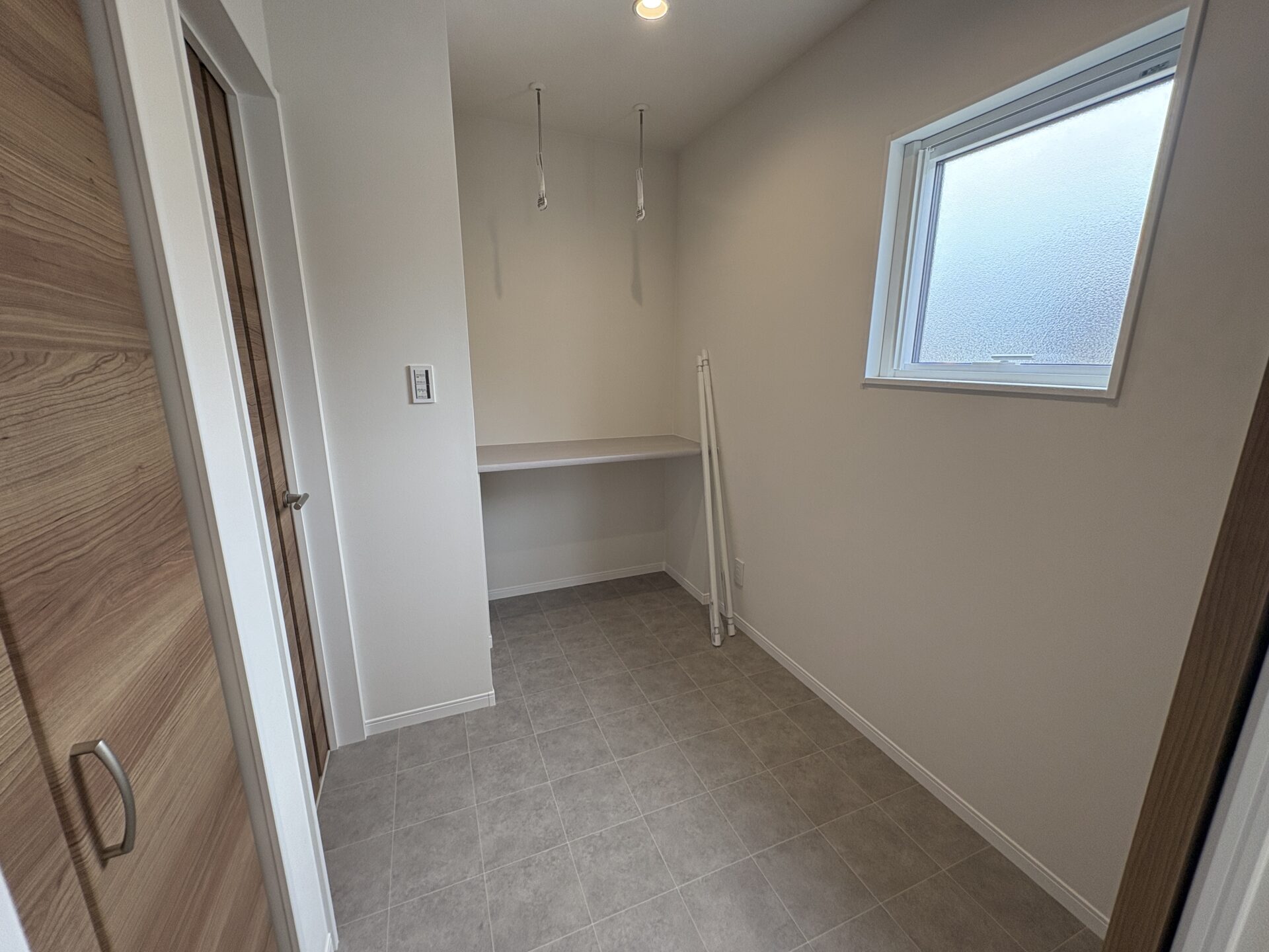 西甲府住宅ROOM TOUR #30　ランドリールーム