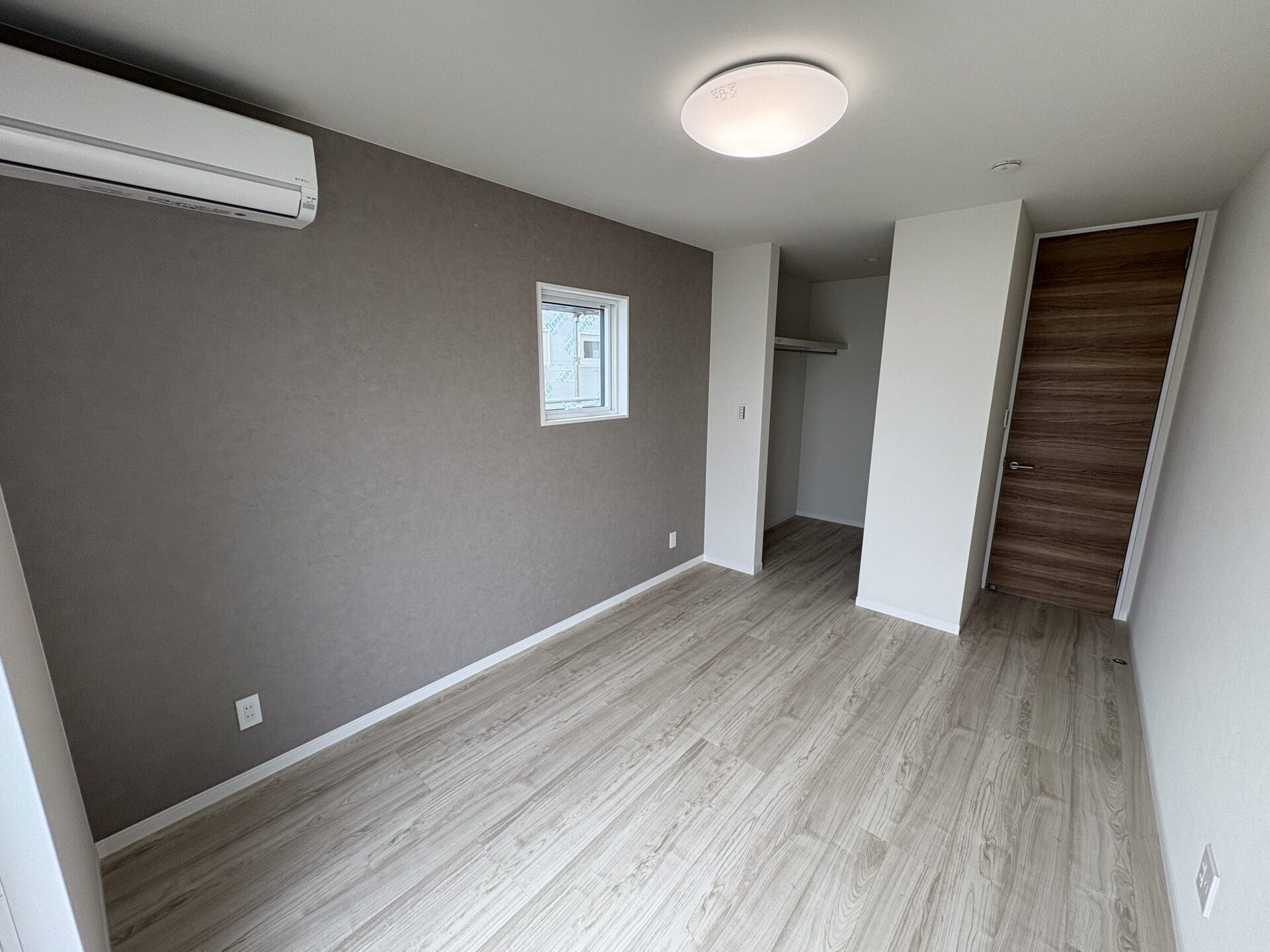 西甲府住宅ROOM TOUR #30　主寝室