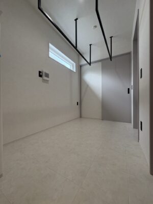 西甲府住宅ROOM TOUR #28　ランドリールーム