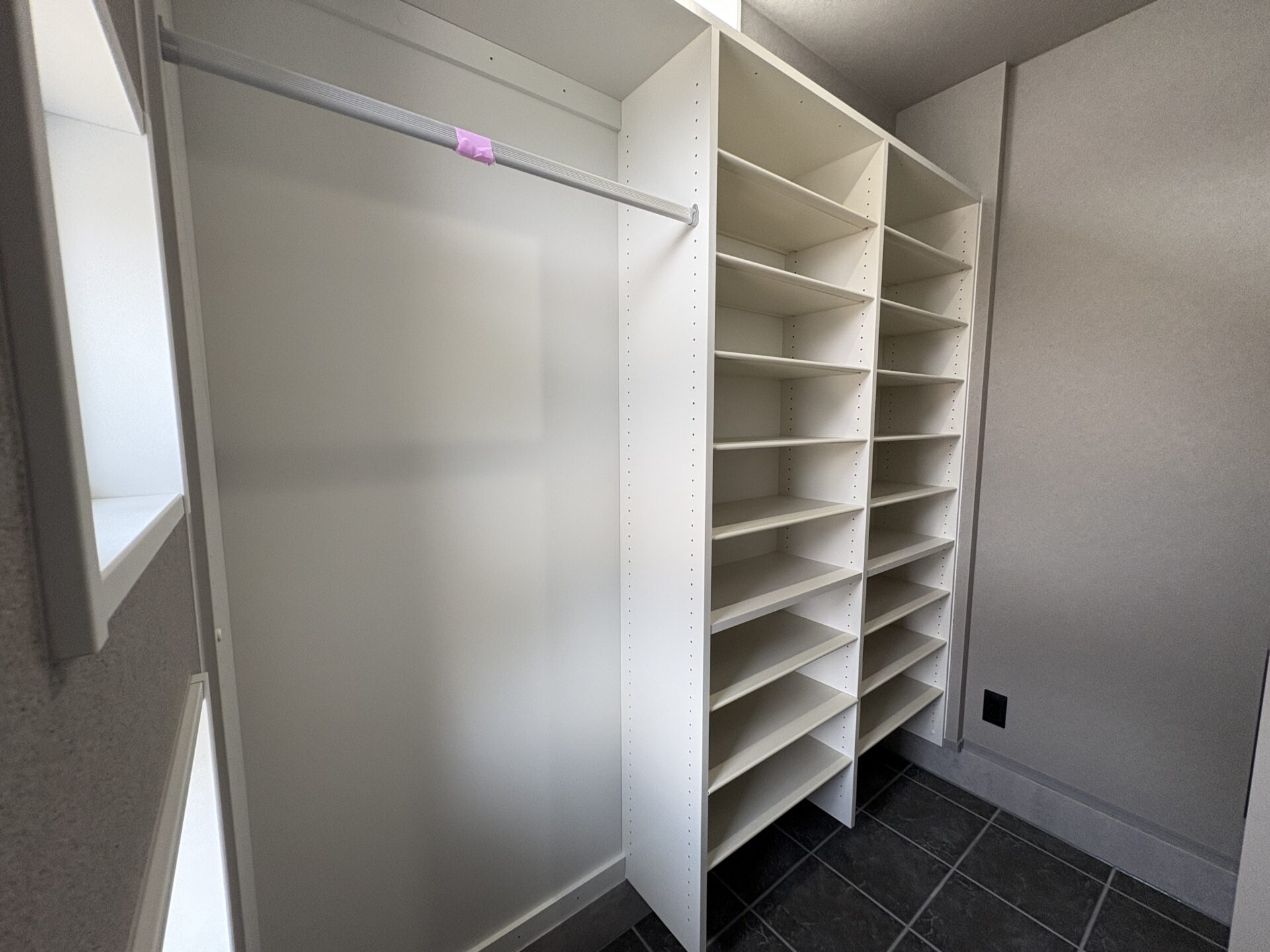 西甲府住宅ROOM TOUR #28　シューズクローゼット