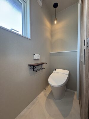 西甲府住宅ROOM TOUR #32　2Fトイレ