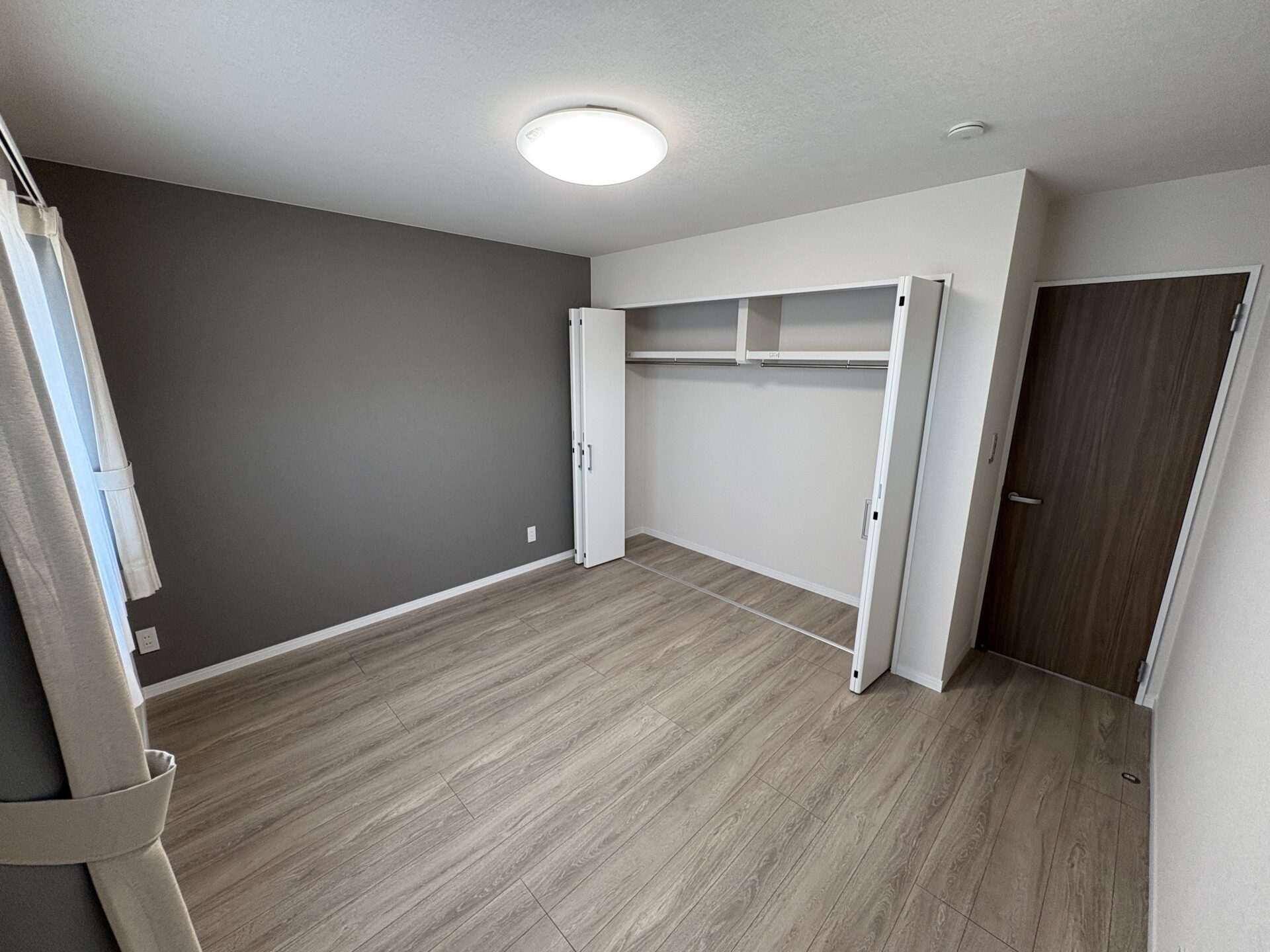 西甲府住宅ROOM TOUR #33　主寝室