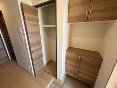 西甲府住宅ROOM TOUR #34　玄関