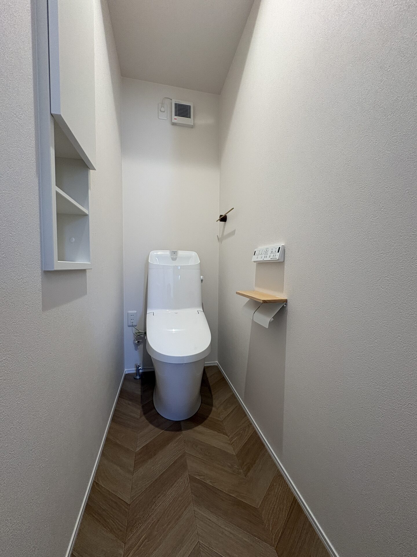 西甲府住宅ROOM TOUR ＃52　1Fトイレ