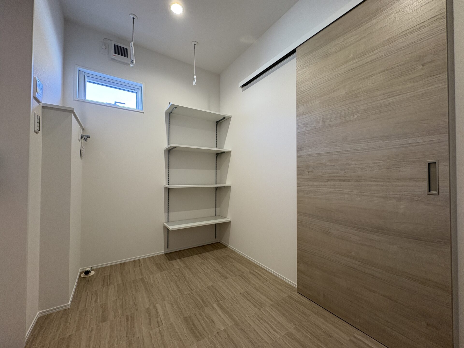 西甲府住宅ROOM TOUR ＃55　脱衣室