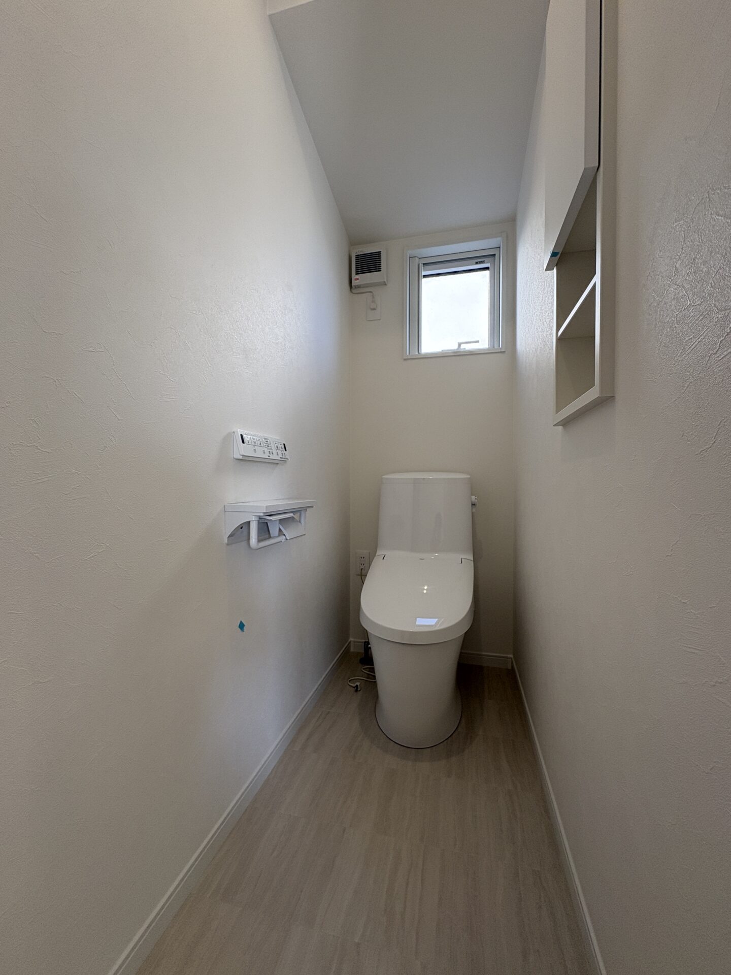 西甲府住宅ROOM TOUR ＃56　1Fトイレ