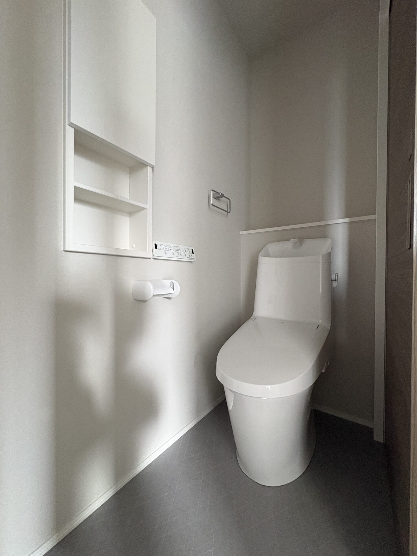 西甲府住宅ROOM TOUR ＃57　2Fトイレ