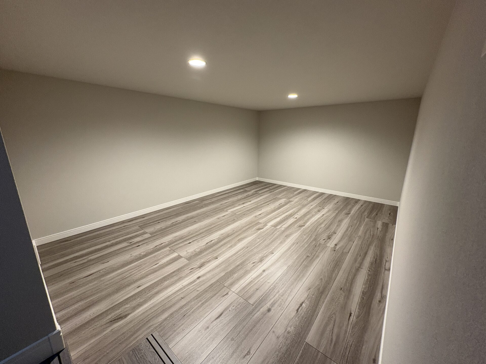 西甲府住宅ROOM TOUR #24　納戸