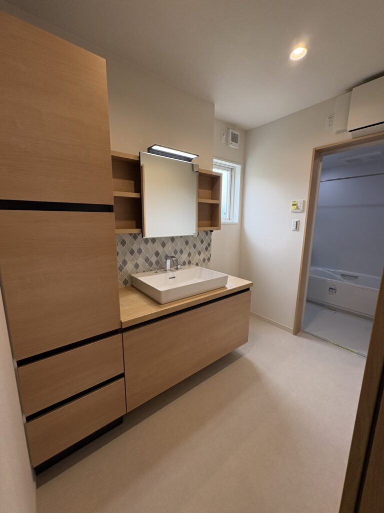 西甲府住宅ROOM TOUR #25　洗面脱衣室